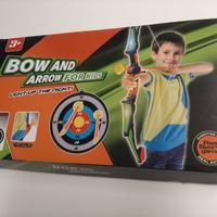 Set di arco e frecce per bambini