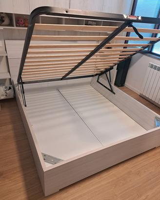 letto contenitore matrimoniale colore avorio