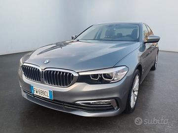BMW Serie 5 530e Luxury