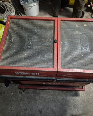 carrello porta attrezzi