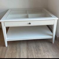 tavolino IKEA 