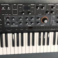 SEQUENTIAL TAKE FIVE SYNTHESIZER