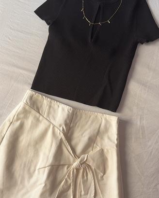 Set completo maglia+ skort con fiocco+ collanina