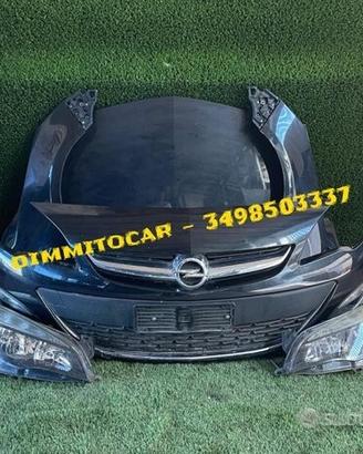 Opel Astra 2012 Ricambi parte anteriore