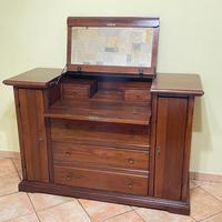 Comò con ribalta 13 cassetti