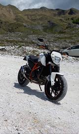 Ktm Duke 690R A2
