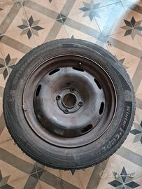 4 cerchi in metallo usati