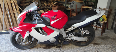 Honda CBR 600 F