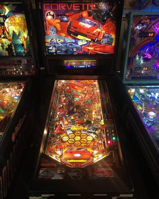 Flipper pinball Corvettee