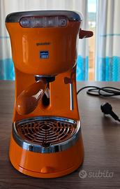 Macchina caffè Lavazza Blue design Guzzini