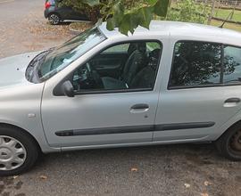 RENAULT Clio 2ª serie - 2004