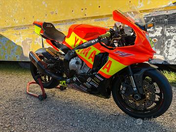 Yamaha R1 2017