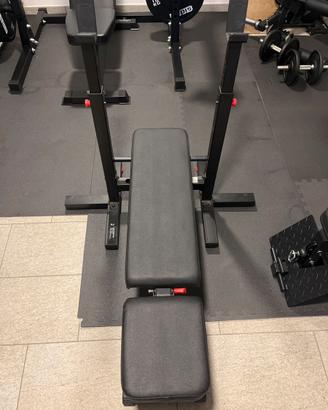 Panca regolabile con rack integrato