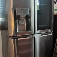 Frigorifero LG side by side, linear inverter