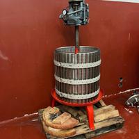 Torchio idraulico gabbia Inox 60