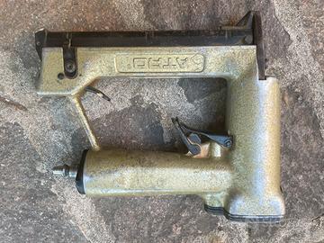 Chiodatrice Pneumatica