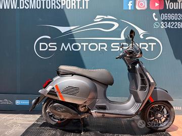 Piaggio Vespa 300 GTS hpe ABS SPORT garanzia permu