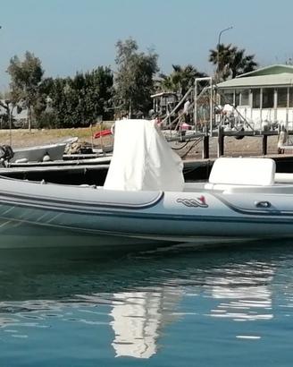 Gommone Motonautica Vesuviana 650 Comfort