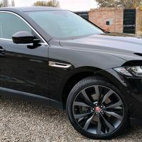 Jaguar F-Pace 300 CV.