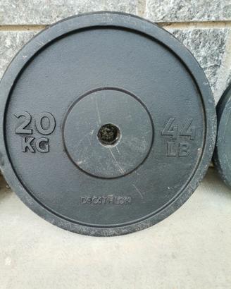 Dischi peso in ghisa 2 da 5 kg e una da 20kg