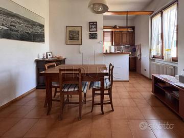 Appartamento di 130 m² con 3 locali e box auto a C
