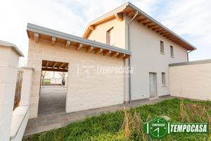 VILLA BIFAMILIARE IN COSTRUZIONE