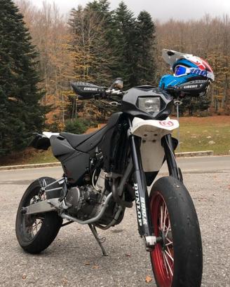 Husqvarna SM 610 22kw – 2010