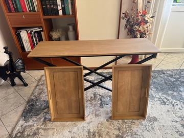 Tavolo in legno e ferro richiudibile