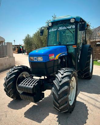 TRATTORE NEW HOLLAND TN 95 FA TURBO 40 KM/H