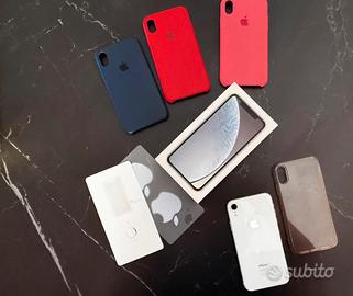 iPhone XR bianco 64 GB perfetto + cover