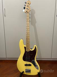 Fender Player Jazz Bass 2019+Ampeg Micro-VR Stack