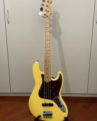 Fender Player Jazz Bass 2019+Ampeg Micro-VR Stack