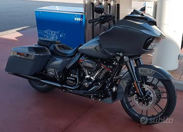 Harley-Davidson Road Glide C.V.O. - 2008