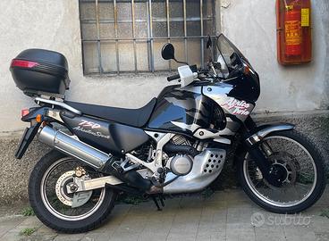Honda Africa Twin 750
