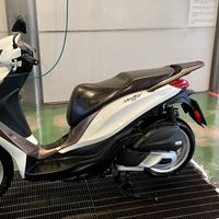 Scooter Piaggio Medley 125