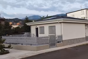 Casetta indipendente a sapri