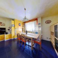 AMPIO APPARTAMENTO CON TERRAZZO