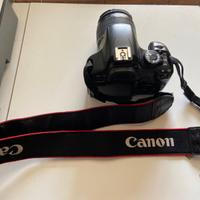 Fotocamera Reflex Canon EOS 450D + obiettivo 18-55