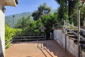 2 LOCALI A NOCERA INFERIORE