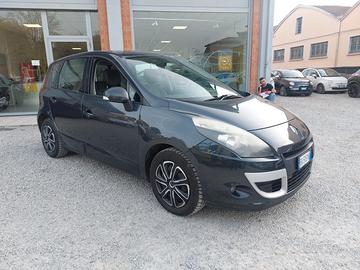 Renault Scenic Scénic X-Mod 1.5 dCi 110CV Luxe