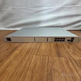 Switch Ubiquiti UniFi Dream Machine Pro UDM Pro