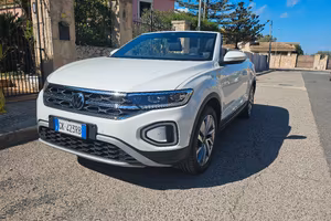 T-Roc cabrio come nuova in garanzia 2028