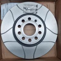 Dischi brembo anteriori baffati max 09.9772.75