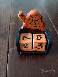 Calendario perpetuo in legno