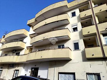 4 LOCALI A SANTA MARIA A VICO