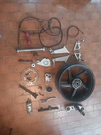 Ricambi e motore Aprilia RSV MILLE prima serie