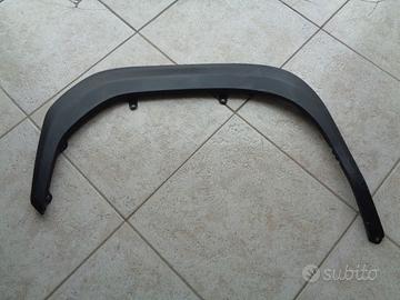 PER YARIS CROSS MODANATURA PARAFANGO ANTE   DESTRO