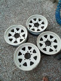  4 gomme x Suzuki samurai e gimni 205/70/15 .