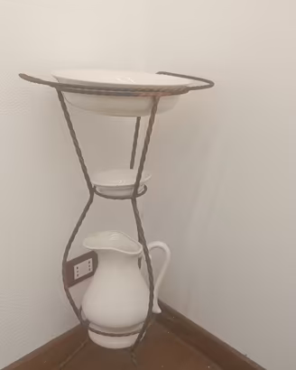 Lavabo, brocca e catino 