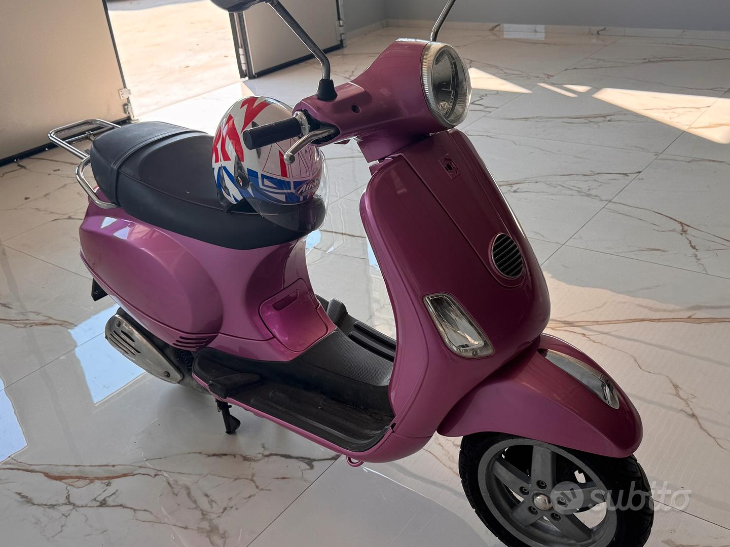 Vespa 150 Moto Scooter In Vendita 3v 2013 Motore Vespa Lx 150